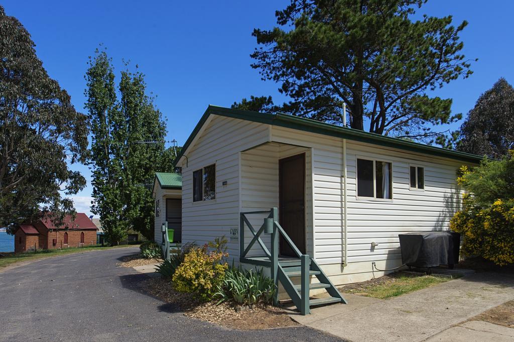 Rainbow Pines Tourist Caravan Park Adaminaby Buitenkant foto