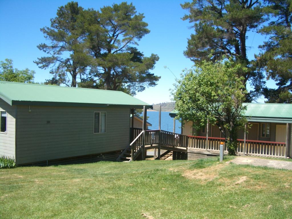Rainbow Pines Tourist Caravan Park Adaminaby Buitenkant foto